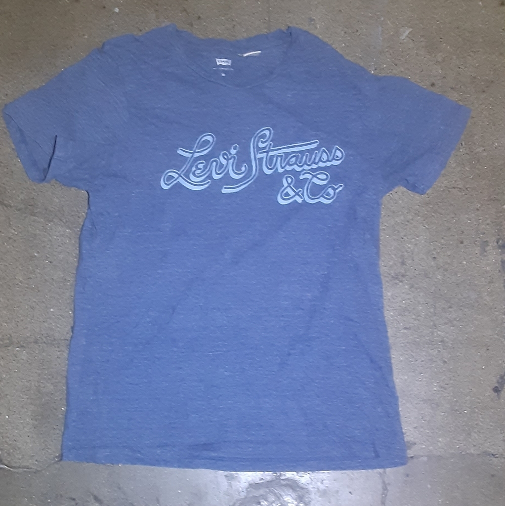 Levi Strauss t shirt